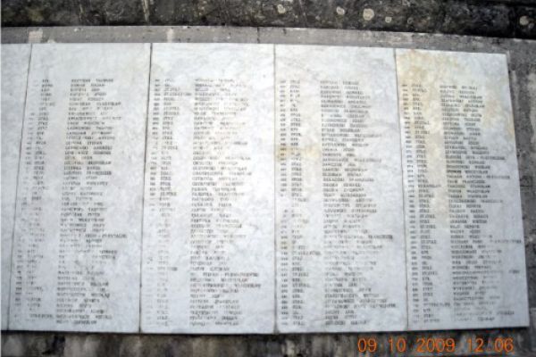 pozostale-mat-pomnik-3-dywizji-duze-176E4F8B7D-0BCE-4B21-96BC-5087A59266DA.jpg